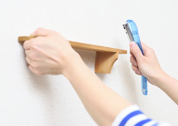 特に、はじめて賃貸借契約をする場合は東京都の資料や国土交通省の「原状回復をめぐるトラブルとガイドライン」などには目を通しておきたい