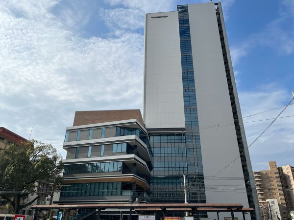 JR長崎駅高架下商業施設として誕生した、長崎街道かもめ市場