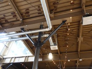 内部もそれほど変わってはいない。というより、逆に内部に大きく手を入れるとなるとかなりの費用がかかってしまうためだ