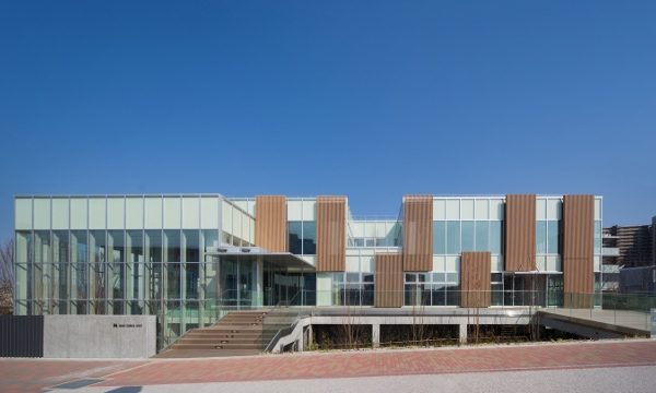 長谷工マンションミュージアムのエントランス。長谷工グループとマンションに関する様々な情報が発信されている