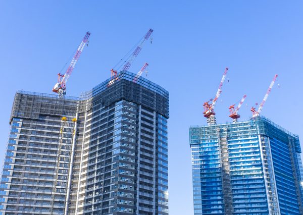 建設業界は時間外労働の上限規制などについての猶予期間が設けられた