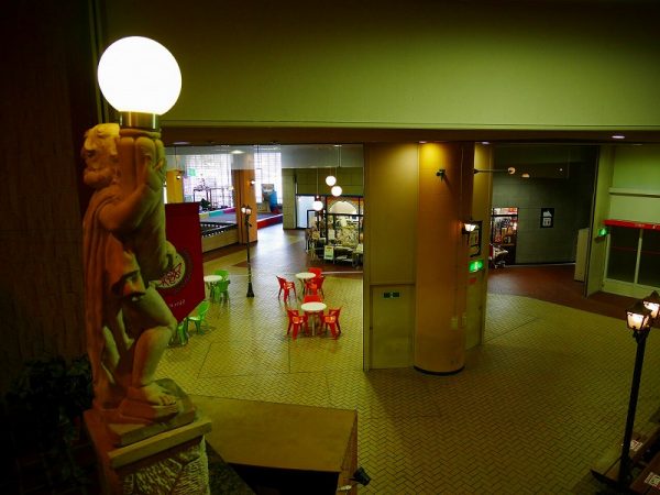 出典：長崎電気軌道100年史 オープン当時の長崎西洋館