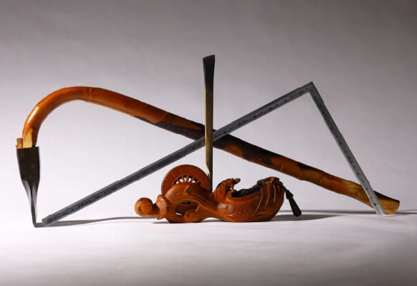 建築に使用する木は、吟味されすべて作業場で加工される