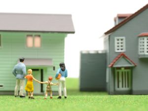 贈与税の「暦年課税」と「相続時精算課税」の制度が改正されることにより、住宅売買などにどのような変化が起きると予測されるのだろうか