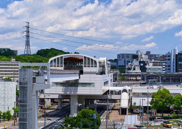 工事開始までの流れ。先に計画が進んでいる箱根ケ崎方面延伸でも説明会が開始されたのは2022年10月。これからさまざまな手続きが必要になる（出所：東京都都市整備局資料）