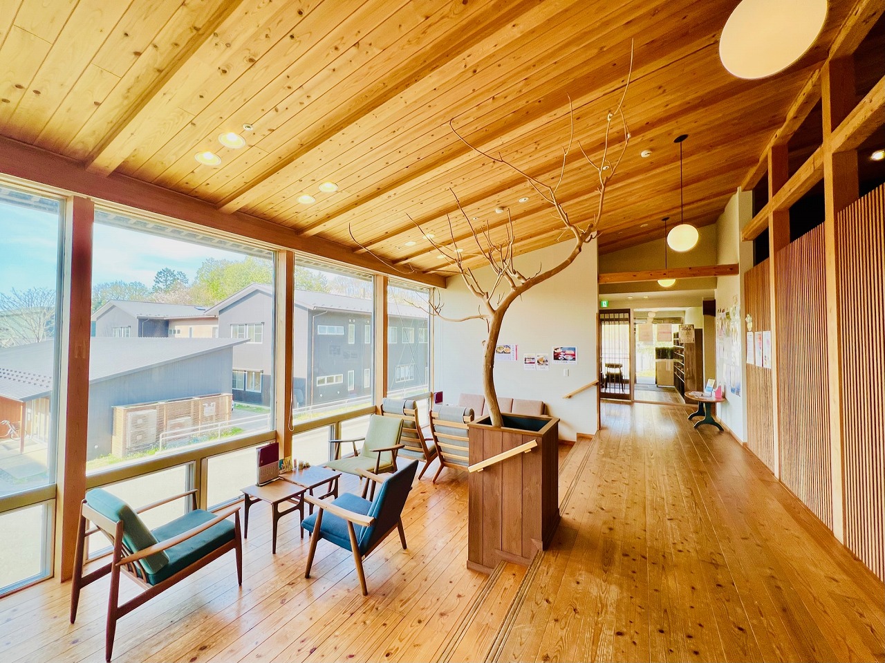 多様性の街づくりが注目される「シェア金沢」。障がい者も高齢者も共に