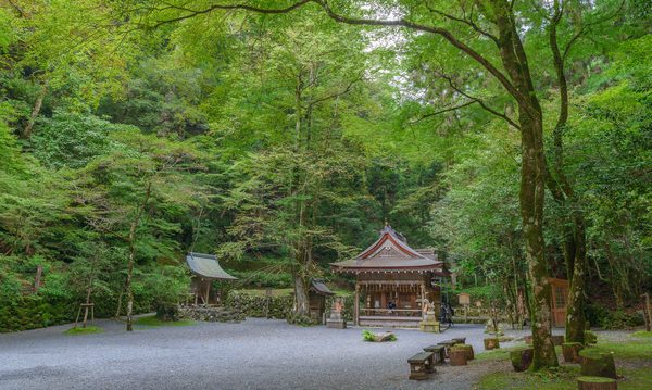 貴船神社の奥宮の境内