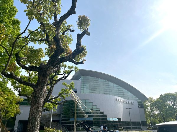 「LABO」では、株式会社アーバンリサーチがプロデュースする公園グッズを販売
