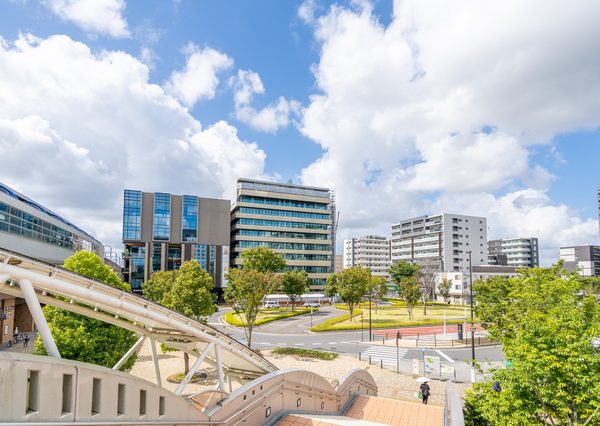 千葉県流山市は、0～14歳の転入超過数が758人で全国4位（2022年）