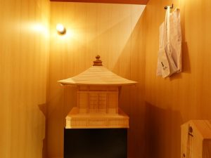 サイズは小さくてもプロの技が隅々まで生きたこども大師堂