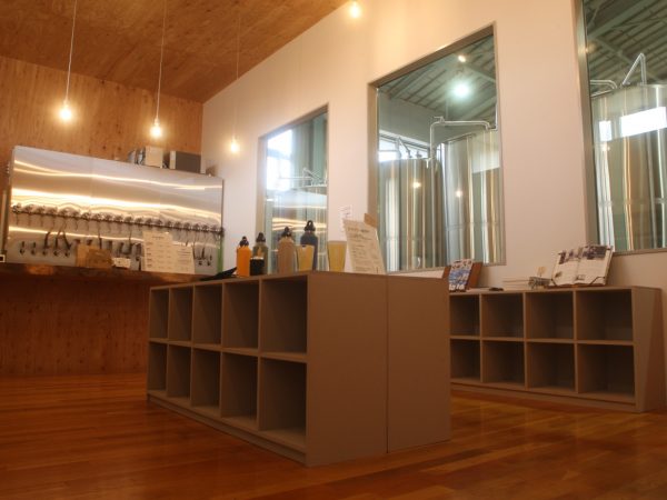 今にも子どもの声が聞こえてきそうな旧校舎