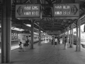数多の列車の起点となっていた上野駅