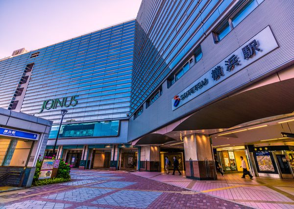 2位は「横浜駅」（同8.6万円）は神奈川県で最大のターミナル駅