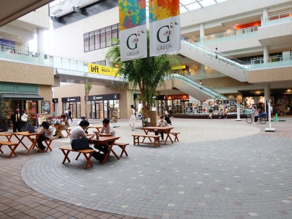 当初、再開発で誕生した住宅はシニア層を対象にしたもの。その人たちが安心して暮らせるようクリニックが入居している