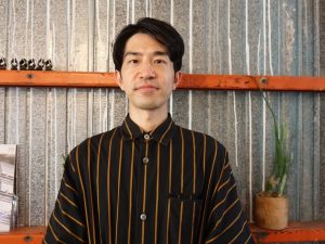 リサーチ、企画、建築設計、不動産、運営をトータルプロデュースするウミネコアーキの若林さん。建築家だが、建築だけではない点に注目したい