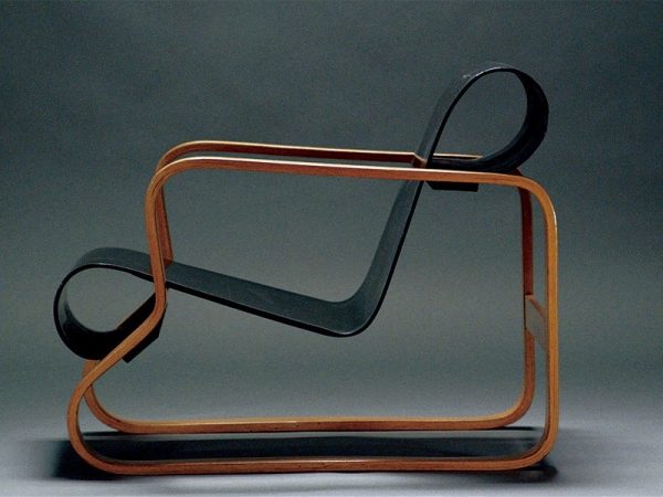 「41アームチェア　パイミオ」　(C)FI 2020 - Euphoria Film