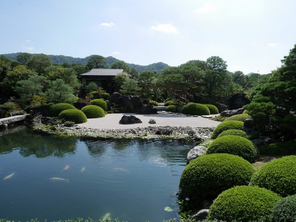 生の掛軸。この隣では「生の衝立」も鑑賞できる