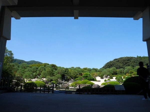 生の掛軸。この隣では「生の衝立」も鑑賞できる