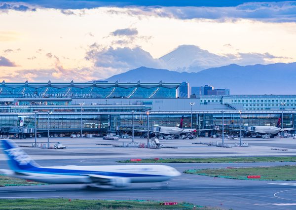 首都圏1位は「京急空港線」。航空需要回復による需要増加が要因か