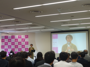 子どもを軸としたまちづくりを研究する三輪 律江氏（横浜市立大学大学院都市社会文化研究科教授）
