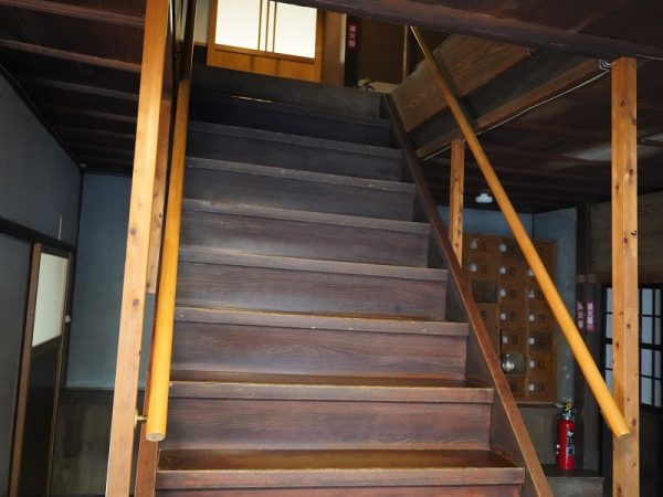 1階部分からの眺め。複雑な構造となっていることがよく分かる