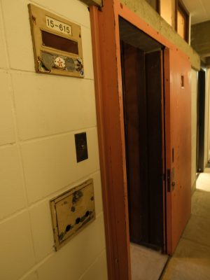 晴海高層アパートの複雑な動線が描かれた当時の案内図。見ていて楽しい