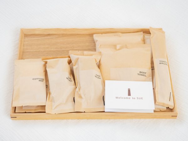 本館南側の客室の目の前には、JR赤穂線が走っている（提供：備前ホテル陶）