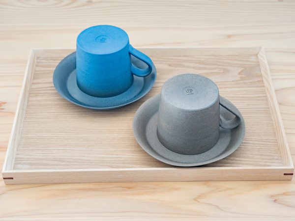 本館南側の客室の目の前には、JR赤穂線が走っている（提供：備前ホテル陶）