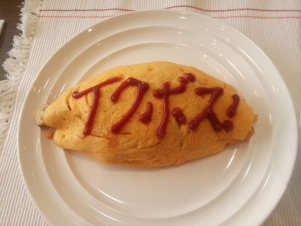 育児休暇取得、イクボス宣言などイクメン首長として知られる(調理・撮影：湯崎英彦)