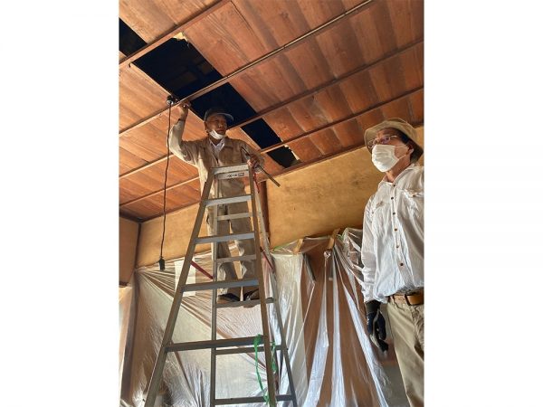 空き家朝活の様子（提供：倭文西まちづくり協議会）