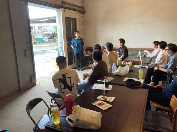 比企起業大学の卒業生の蔵を利用した交流会