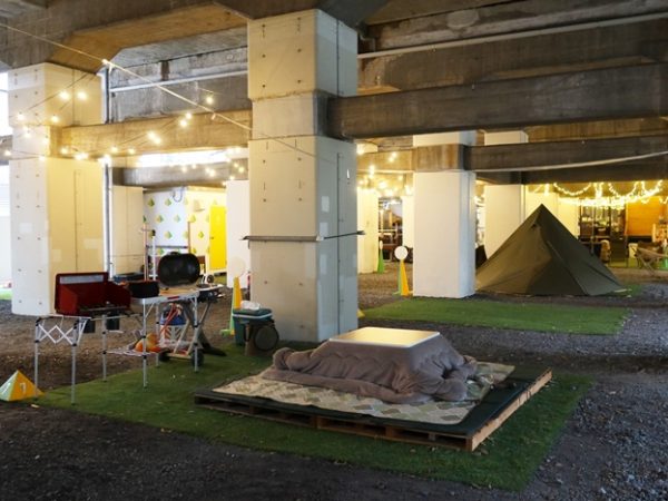 キャンプに行くためにはそれが１回だけでもさまざまグッズを揃える必要がある。campassでは大半のものがレンタルで賄える