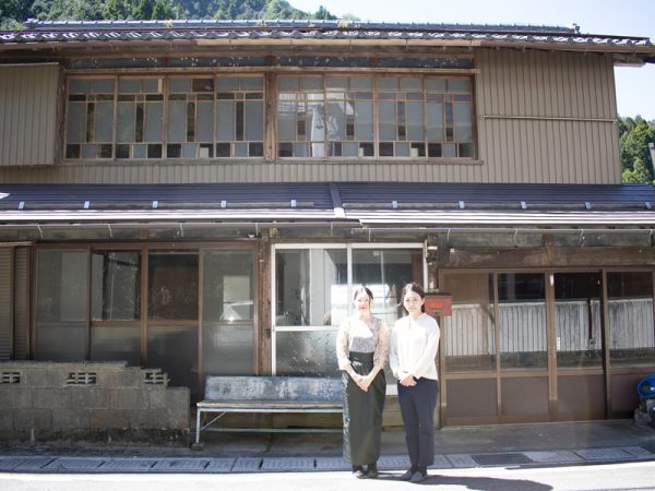 母娘で運営する予定だというギャラリー。オープンに向けて２人でリノベーションを進めている。プレオープンは2024年4月18日。本オープンは4月26日を予定している