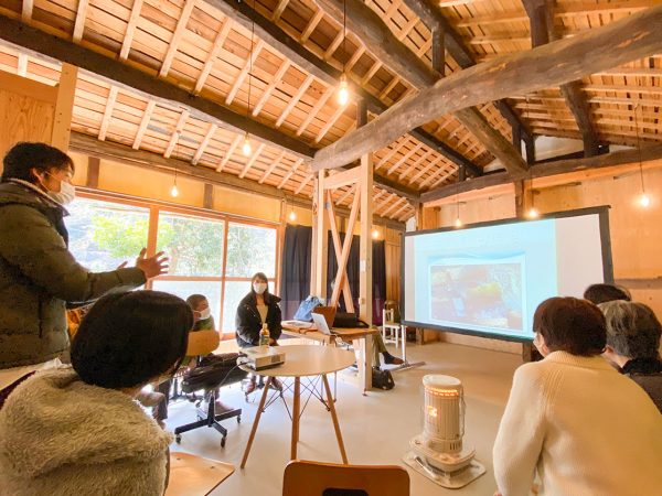 「神崎よってちょ」で開催されたワークショップの様子（撮影：山口晋一）