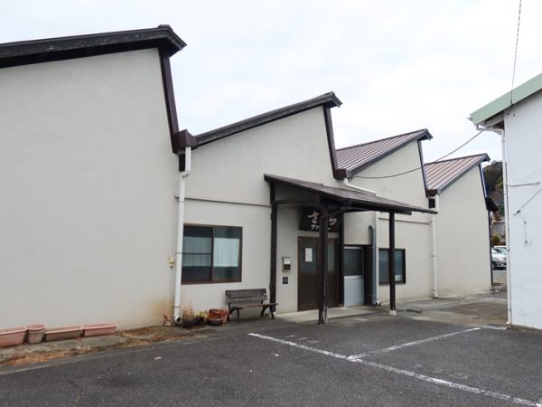 シネマネコの図面。設計は海外で古い建物を再生などに携わっていた人が引き受けてくれた