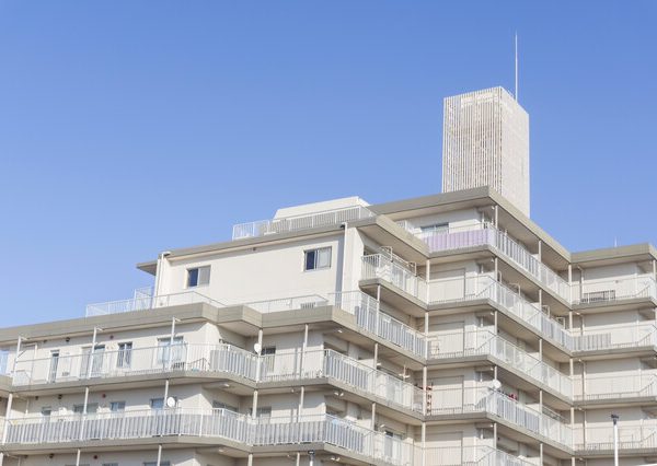 自身が住むマンションの維持管理に日頃から関心をもつことや、長期修繕計画を適切に見直すことも大切だ