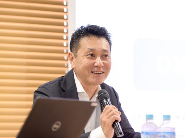 全国で約240店舗を展開（2024年6月時点ではFCも含み242店舗）。そのほとんどが直営店舗であり、サービスレベル向上のための研修や人材育成プログラムを導入することによって、お客様対応の品質を高めているという（画像：ハウスコム提供）