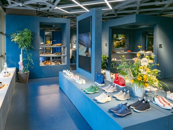 3棟の1〜2階の商業施設部分の総称が「NEWCASPA」となる