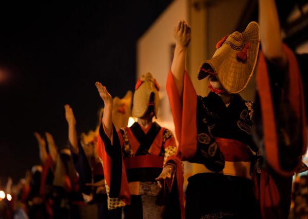 秋田「西馬音内盆踊り」