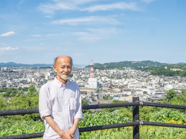 玉島の産業観光コーディネーターを務めるフリーコピーライターの赤澤 雅弘さん