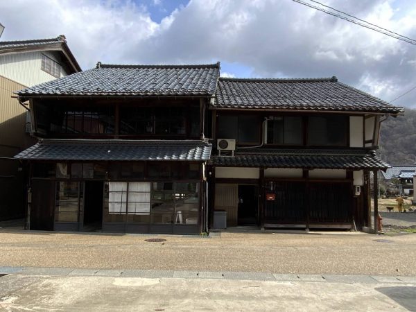 宿場町「今庄宿」の北国街道。暮らしと歴史が静かに息づいている