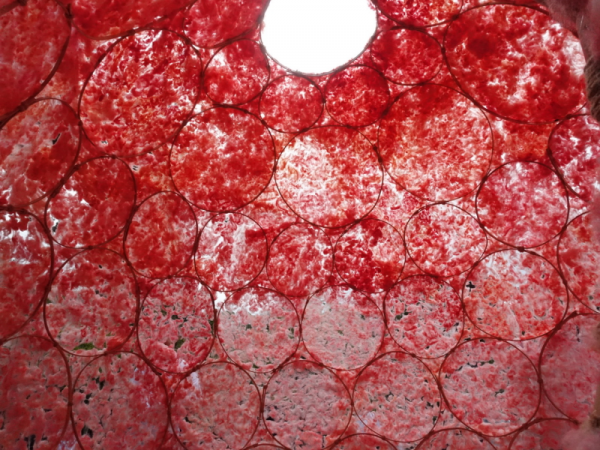 3班のでんぷんのりは、強度や透明度のバランスを調整し、素材の調合から自ら開発した