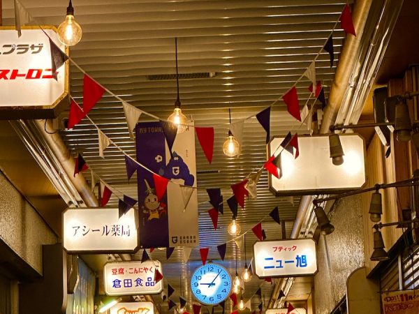 改修前の新旭町通食品街の様子。写真提供：吹田まちづくり合同会社