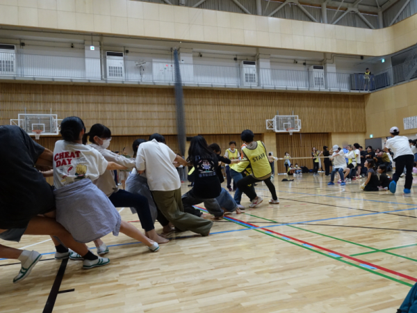 当日のプログラム内容。手書きのプログラムが、学生時代の運動会を懐かしく思い出させる