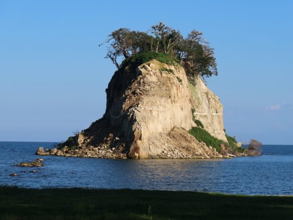 屋根の高さ18ｍという巨大家屋で、古文書なども多く残されていたそうだ。近くにはもう１軒下時国家があり、こちらも部分的にだが被害を受けているという