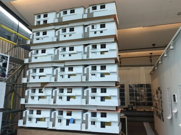 石村大輔＋根市拓《はじまりも終わりもない建築》