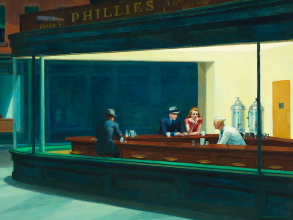 無数の椅子とベンチによって公園的な居場所をつくるグリーンスプリングス