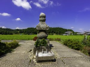 大化の改新は645年の乙巳の変をきっかけに起こった政変。古代日本の政界を席巻していた蘇我氏を中大兄皇子と中臣鎌足が倒し、古代日本の政治は大きく変わった