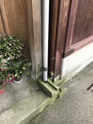 植栽を置く台にするという、比較的誰もが考えそうな使い方例（山本さん提供写真）