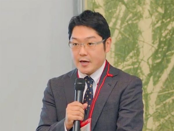 第1部の開会挨拶をする斉藤 鉄夫国土交通大臣